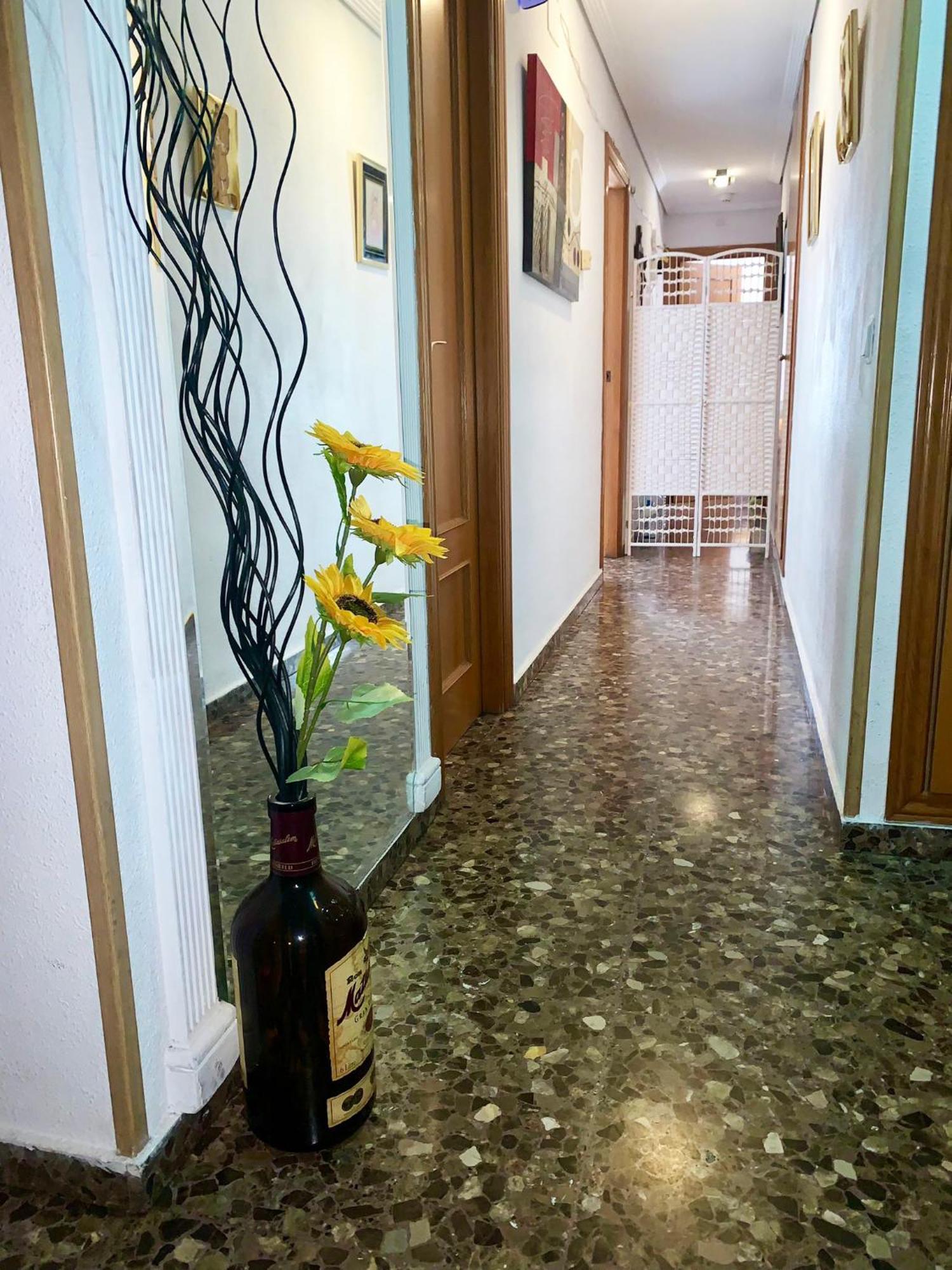Apartamento Compartido Con Vista Al Puerto Valencia Lejlighed Eksteriør billede