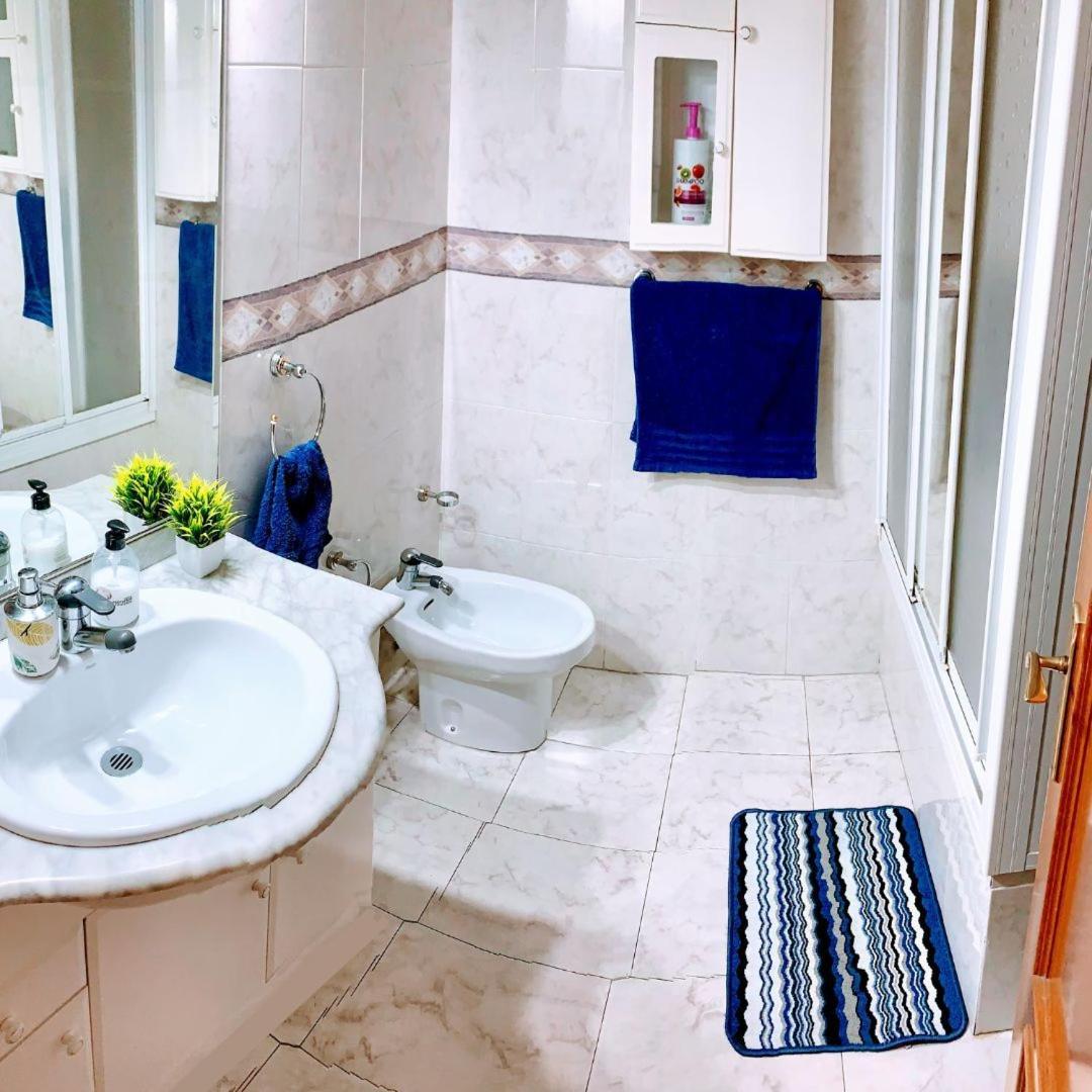 Apartamento Compartido Con Vista Al Puerto Valencia Lejlighed Eksteriør billede